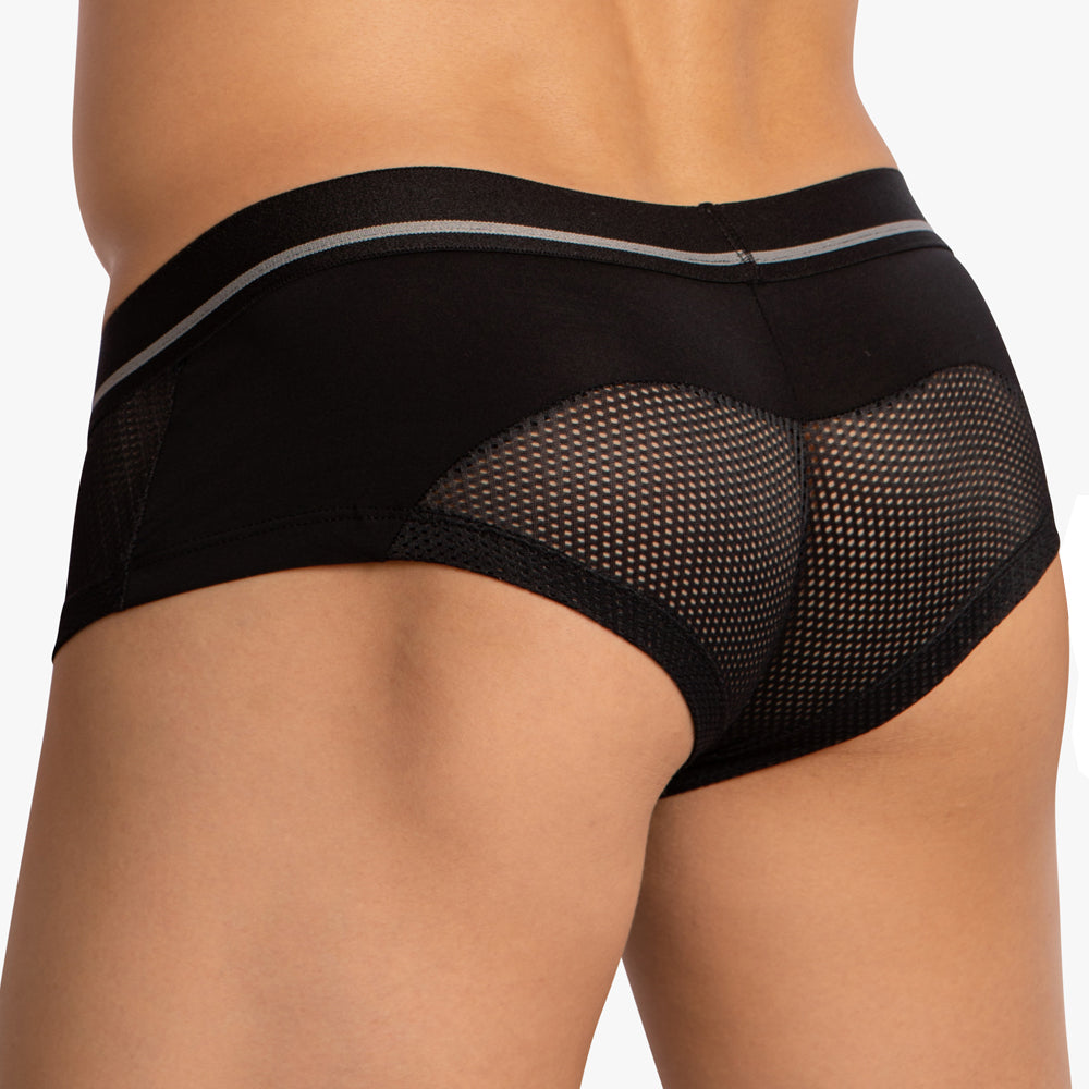 Hung HGG016 Brief